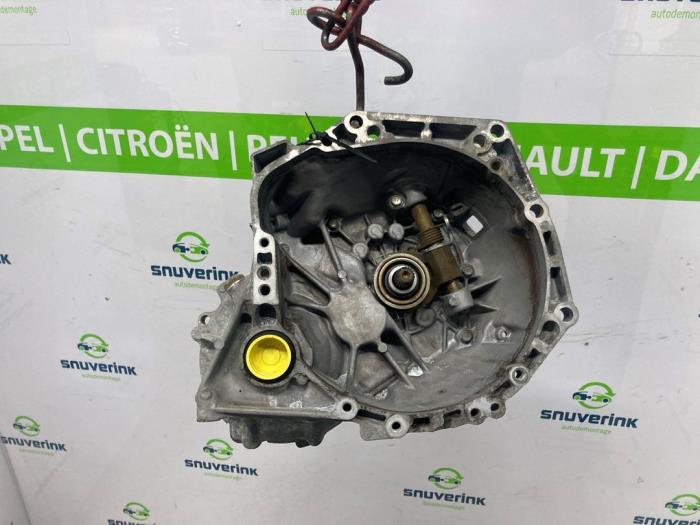 Gebrauchte Getriebe Peugeot 107 1.0 12V Preis € 254,98 Margenregelung angeboten von Snuverink Autodemontage
