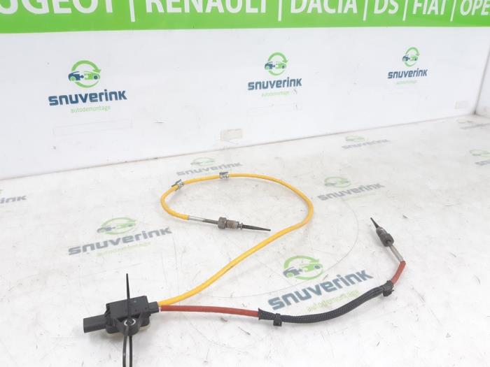 Auspuff Temperatursensor van een Renault Austral 1.2 E-Tech Full Hybrid 200 2023