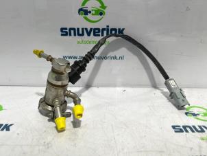 Gebrauchte Adblue Injektor Renault Master III (MA/MB/MC/MD/MH/MF/MG/MH) 2.3 dCi 150 16V Preis € 169,40 Mit Mehrwertsteuer angeboten von Snuverink Autodemontage