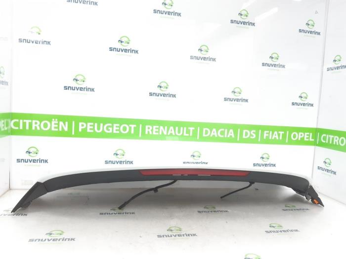 Używane Spojler Renault Austral 1.2 E-Tech Hybrid 200 Cena € 332,75 Z VAT oferowane przez Snuverink Autodemontage