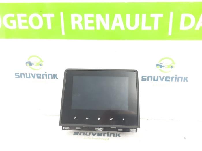 Begagnade Innerdisplay Renault Clio V (RJAB) 1.0 TCe 100 12V Bi-Fuel Pris € 121,00 Inklusive moms erbjuds av Snuverink Autodemontage