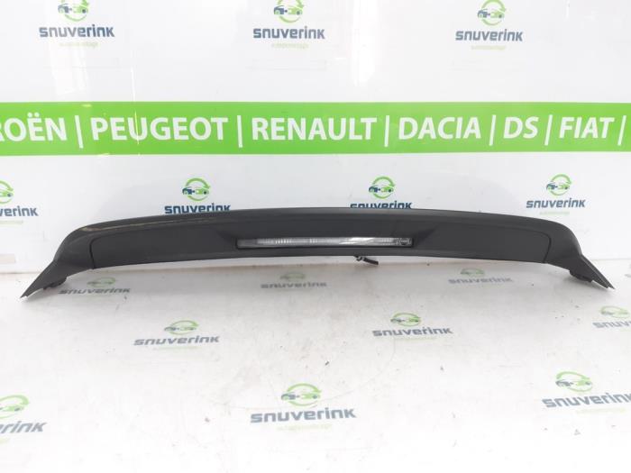 Używane Spojler Opel Corsa F (UB/UH/UP) 1.2 12V 75 Cena € 242,00 Z VAT oferowane przez Snuverink Autodemontage