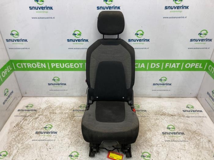 Używane Fotel tylny Citroen C4 Picasso (3D/3E) 2.0 Blue HDI 150 Cena € 139,98 Procedura marży oferowane przez Snuverink Autodemontage
