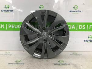 Używane Obrecz Peugeot 2008 (UD/UK/UR/US/UX) 1.2 VTi 12V PureTech 100 Cena € 150,00 Procedura marży oferowane przez Snuverink Autodemontage