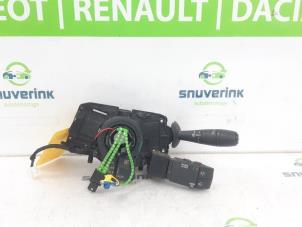 Begagnade Klockfjäder, airbag Renault Trafic (1FL/2FL/3FL/4FL) 2.0 dCi 16V 120 Pris € 102,83 Inklusive moms erbjuds av Snuverink Autodemontage