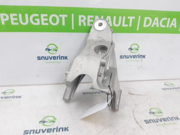 Engine mount Volkswagen Transporter T6, 2015 / 2024 2.0 TDI 150, Delivery, Diesel, 1.968cc, 110kW (150pk), FWD, CXFA; CXHA; DNAA, 2015-04 / 2024-08 (Used)