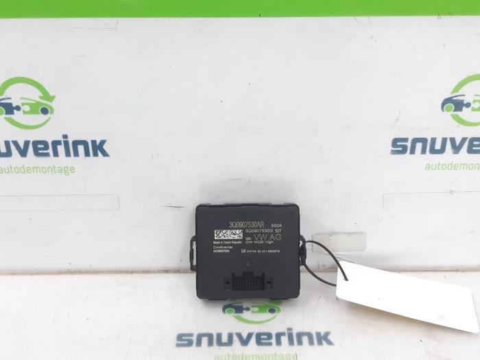 Used Computer, miscellaneous Volkswagen Transporter T6 2.0 TDI 150 Price € 90,75 Inclusive VAT offered by Snuverink Autodemontage