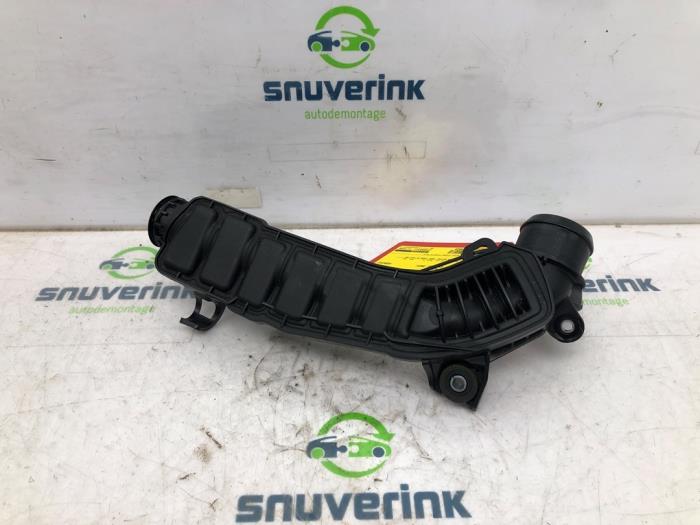 Gebrauchte Intercooler Schlauch Citroen C4 Berline (BA/BB/BC) 1.2 PureTech 130 12V Preis € 25,00 Margenregelung angeboten von Snuverink Autodemontage