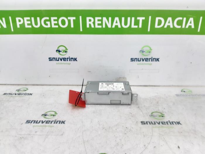 Używane Radio Citroen C4 Berline (BA/BB/BC) 1.2 PureTech 130 12V Cena € 399,98 Procedura marży oferowane przez Snuverink Autodemontage