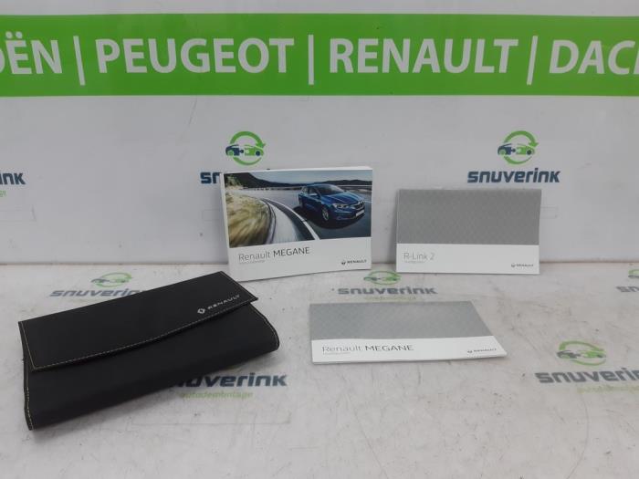 Używane Instrukcja Renault Megane IV Estate (RFBK) 1.5 Energy dCi 110 Cena € 42,35 Z VAT oferowane przez Snuverink Autodemontage