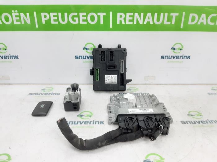 Used Engine management computer Renault Megane IV Estate (RFBK) 1.5 Energy dCi 110 Price € 514,25 Inclusive VAT offered by Snuverink Autodemontage