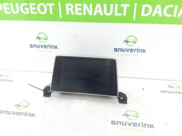 Begagnade Innerdisplay Peugeot 3008 II (M4/MC/MJ/MR) 1.2 12V e-THP PureTech 130 Pris € 175,00 Marginaltabell erbjuds av Snuverink Autodemontage