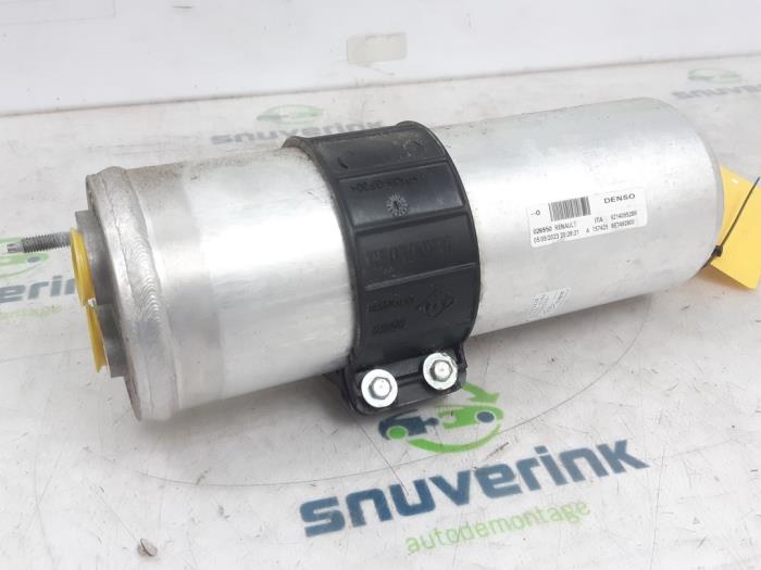 Usagé Déshydrateur clim Renault Kangoo Express (RFK) E-Tech 44 kWh Prix € 78,65 Prix TTC proposé par Snuverink Autodemontage