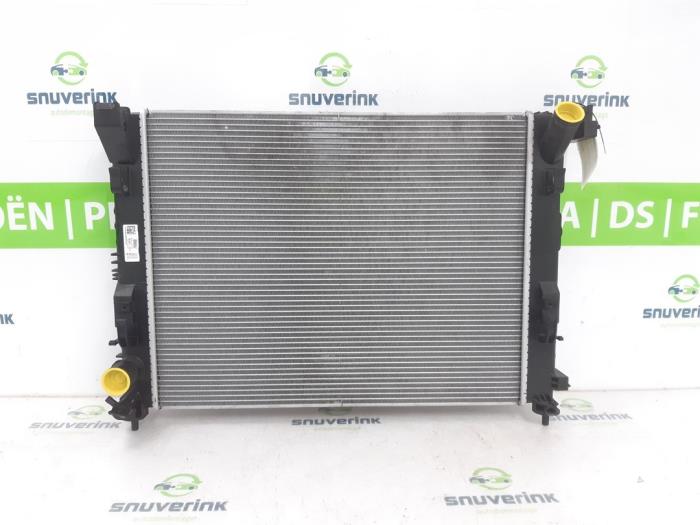 Used Radiator Renault Captur II (RJB) 1.0 TCe 90 12V Price € 105,00 Margin scheme offered by Snuverink Autodemontage