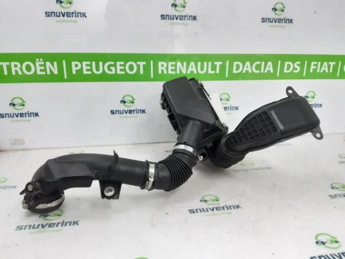 Gebrauchte Luftfiltergehäuse Renault Captur II (RJB) 1.0 TCe 12V Preis € 127,03 Mit Mehrwertsteuer angeboten von Snuverink Autodemontage