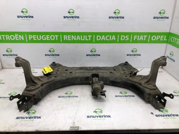 Usados Subchasis Renault Clio V (RJAB) 1.0 TCe 100 12V Bi-Fuel Precio € 260,15 IVA incluido ofrecido por Snuverink Autodemontage