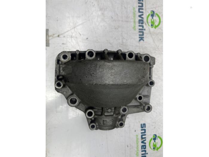Usagé Cache boite de vitesses Peugeot 308 SW (L4/L9/LC/LJ/LR) 1.6 BlueHDi 120 Prix € 60,50 Prix TTC proposé par Snuverink Autodemontage