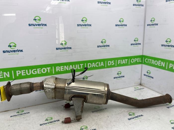 Gebrauchte Rußfilter Renault Master III (EV/HV/UV/VA/VB/VD/VF/VG/VJ) 2.3 dCi 145 16V FWD Preis € 1.046,65 Mit Mehrwertsteuer angeboten von Snuverink Autodemontage