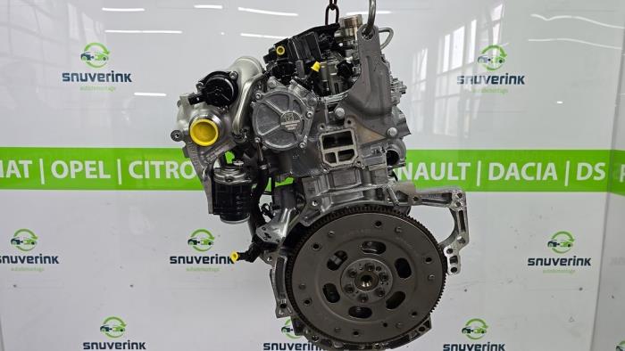 Engine from a Peugeot 208 II (UB/UH/UP) 1.2 Vti 12V PureTech 130 2020