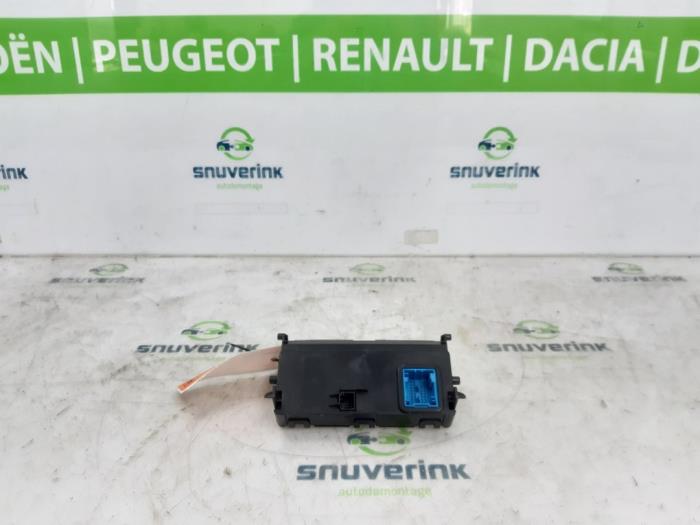 Begagnade Klimatmodul Citroen DS 4/DS 4 Crossback (NX) 1.2 12V PureTech 130 Pris € 29,99 Marginaltabell erbjuds av Snuverink Autodemontage