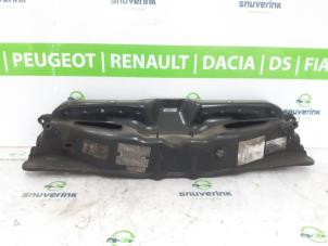 Begagnade Front Fiat Ducato (250) 2.2 D 140 Multijet 3 Pris € 242,00 Inklusive moms erbjuds av Snuverink Autodemontage