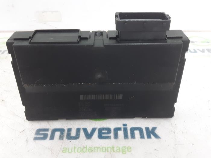 Usagé Ordinateur divers Renault Megane IV Estate (RFBK) 1.2 Energy TCE 130 Prix € 181,50 Prix TTC proposé par Snuverink Autodemontage