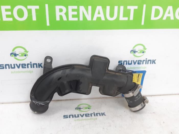 Gebrauchte Intercooler Schlauch Peugeot 5008 II (M4/MC/MJ/MR) 1.6 THP 165 Preis € 45,00 Margenregelung angeboten von Snuverink Autodemontage