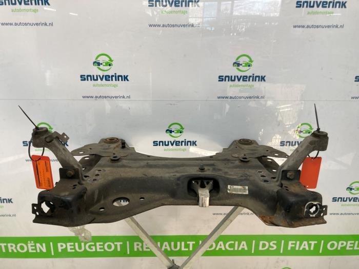 Usagé Faux châssis Citroen C4 Picasso (3D/3E) 1.2 12V PureTech 130 Prix € 160,00 Règlement à la marge proposé par Snuverink Autodemontage