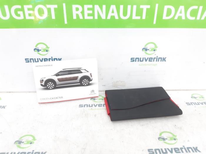 Używane Instrukcja Citroen C4 Cactus (0B/0P) 1.2 PureTech 82 12V Cena € 25,00 Procedura marży oferowane przez Snuverink Autodemontage