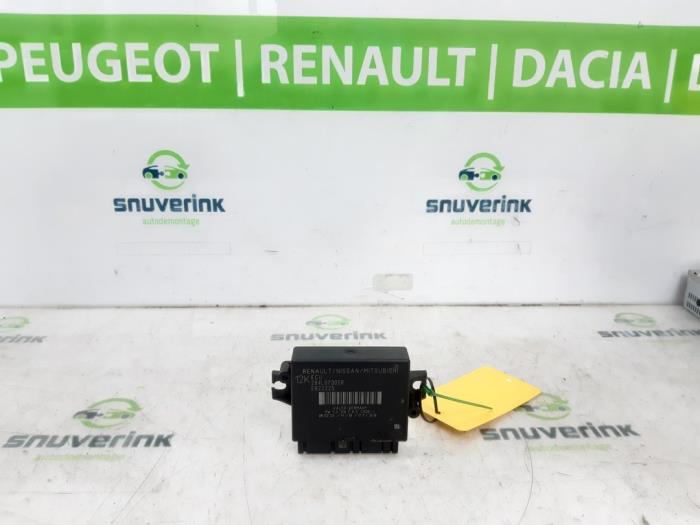 Usagé Module PDC Renault Megane E-Tech (RCB) 60 kWh Prix € 225,00 Règlement à la marge proposé par Snuverink Autodemontage