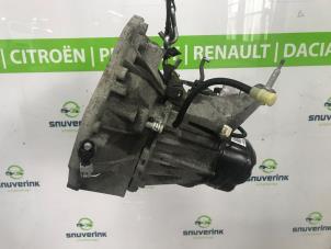 Used Gearbox Renault Twingo Price € 375,00 Margin scheme offered by Snuverink Autodemontage