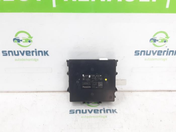 Used Computer, miscellaneous Renault Arkana (RJLL) 1.6 E-Tech 145 16V Price € 60,50 Inclusive VAT offered by Snuverink Autodemontage
