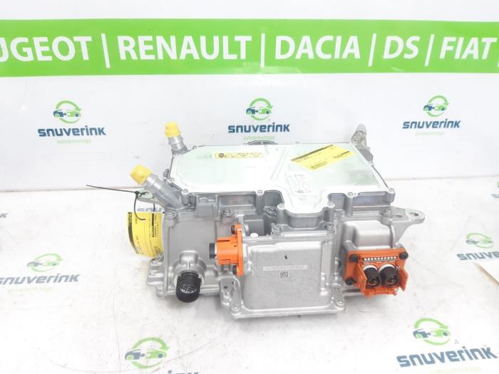 Używane DC/CD konwertor Renault Arkana (RJLL) 1.6 E-Tech 145 16V Cena € 605,00 Z VAT oferowane przez Snuverink Autodemontage