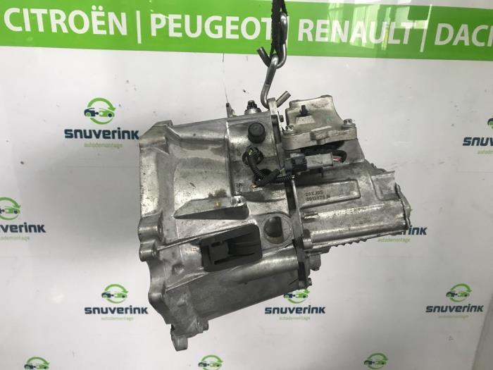 Gebrauchte Getriebe Opel Corsa F (UB/UH/UP) 1.2 Turbo 12V 100 Preis € 1.089,00 Mit Mehrwertsteuer angeboten von Snuverink Autodemontage