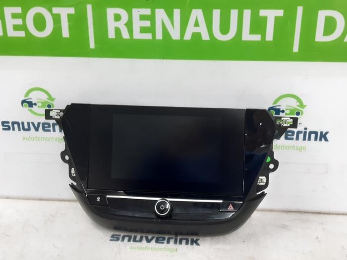 Begagnade Innerdisplay Opel Corsa F (UB/UH/UP) 1.2 12V 75 Pris € 108,90 Inklusive moms erbjuds av Snuverink Autodemontage