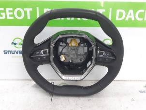 Begagnade Ratt Peugeot 2008 (UD/UK/UR/US/UX) 1.2 VTi 12V PureTech 130 Pris € 139,14 Inklusive moms erbjuds av Snuverink Autodemontage