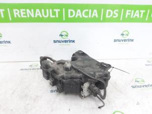 Używane Zbiornik dodatkowy Citroen Jumpy 1.6 Blue HDi 95 Cena € 363,00 Z VAT oferowane przez Snuverink Autodemontage