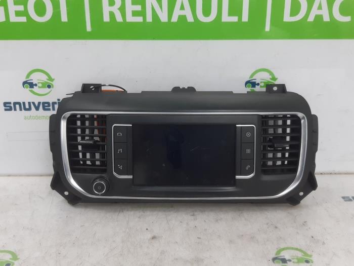 Begagnade Innerdisplay Citroen Jumpy 1.6 Blue HDi 95 Pris € 272,25 Inklusive moms erbjuds av Snuverink Autodemontage