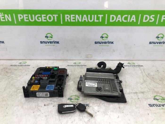 Used Engine management computer Citroen Jumpy 2.0 Blue HDI 120 Price € 786,50 Inclusive VAT offered by Snuverink Autodemontage
