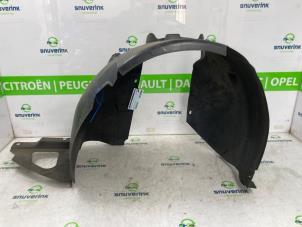 Używane Nadkole Peugeot 208 I (CA/CC/CK/CL) 1.2 Vti 12V PureTech 82 Cena € 40,00 Procedura marży oferowane przez Snuverink Autodemontage