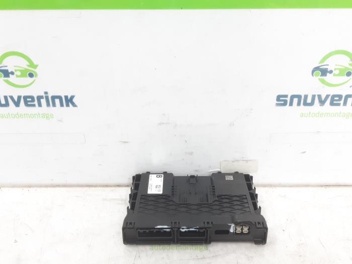 Usagé Ordinateur divers Renault Symbioz (RJB) 1.6 E-Tech Full Hybrid 145 Prix € 302,50 Prix TTC proposé par Snuverink Autodemontage
