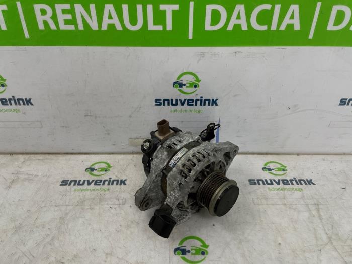 Usagé Dynamo Peugeot 108 1.0 12V VVT-i Prix € 64,99 Règlement à la marge proposé par Snuverink Autodemontage
