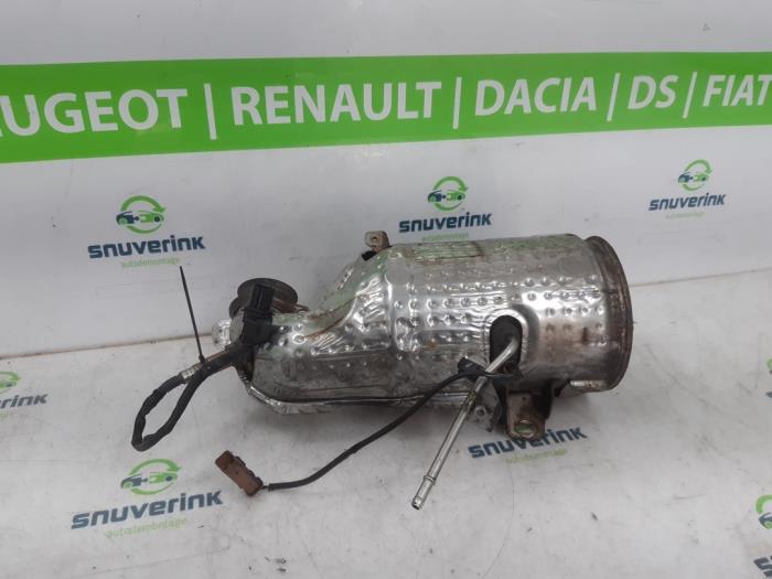 Używane Katalizator Peugeot 208 I (CA/CC/CK/CL) 1.6 e-HDi FAP Cena € 200,00 Procedura marży oferowane przez Snuverink Autodemontage