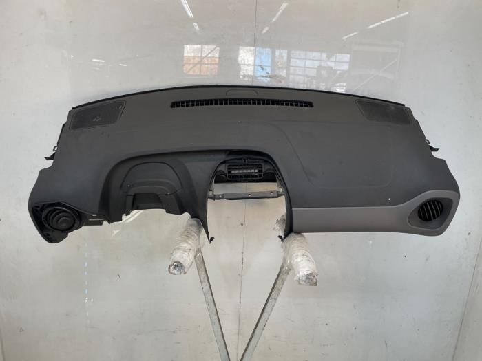 Używane Panel Opel Vivaro 1.6 CDTI 95 Euro 6 Cena € 514,25 Z VAT oferowane przez Snuverink Autodemontage