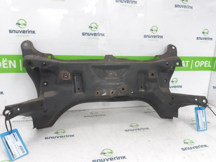 Usados Subchasis Peugeot 108 1.0 12V Precio € 150,00 Norma de margen ofrecido por Snuverink Autodemontage
