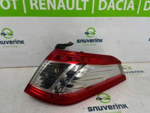Gebrauchte Rücklicht rechts Peugeot 508 SW (8E/8U) 1.6 THP 16V Preis € 130,00 Margenregelung angeboten von Snuverink Autodemontage