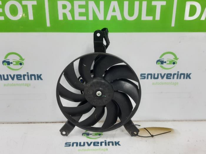 Używane Silnik wentylatora Kawasaki Rózne Cena na żądanie oferowane przez Snuverink Autodemontage
