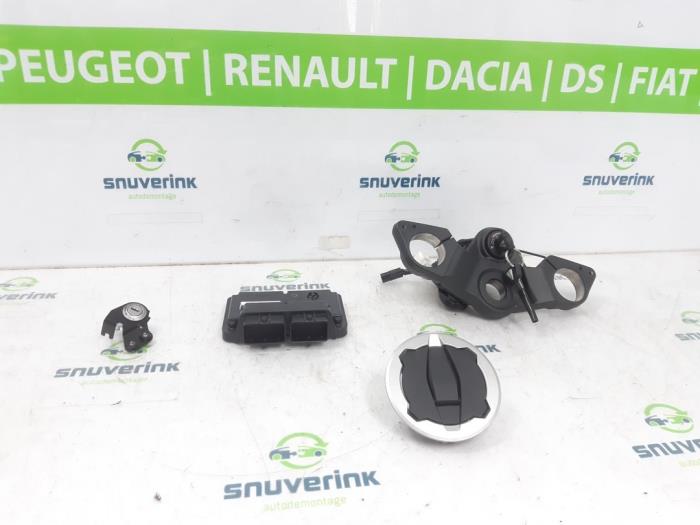 Used Engine management computer Kawasaki Diversen Price on request offered by Snuverink Autodemontage