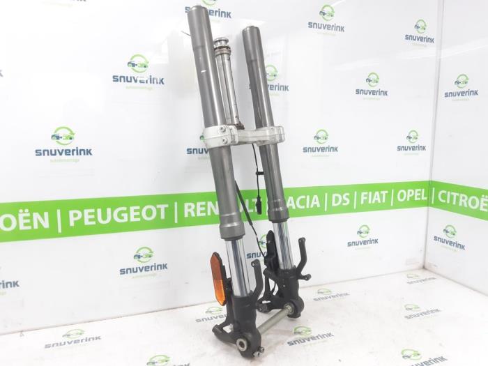 Gebrauchte Sonstige Kawasaki Diversen Preis auf Anfrage angeboten von Snuverink Autodemontage
