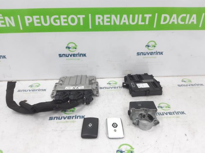 Used Engine management computer Renault Megane IV Estate (RFBK) 1.3 TCE 160 16V Price € 315,00 Margin scheme offered by Snuverink Autodemontage